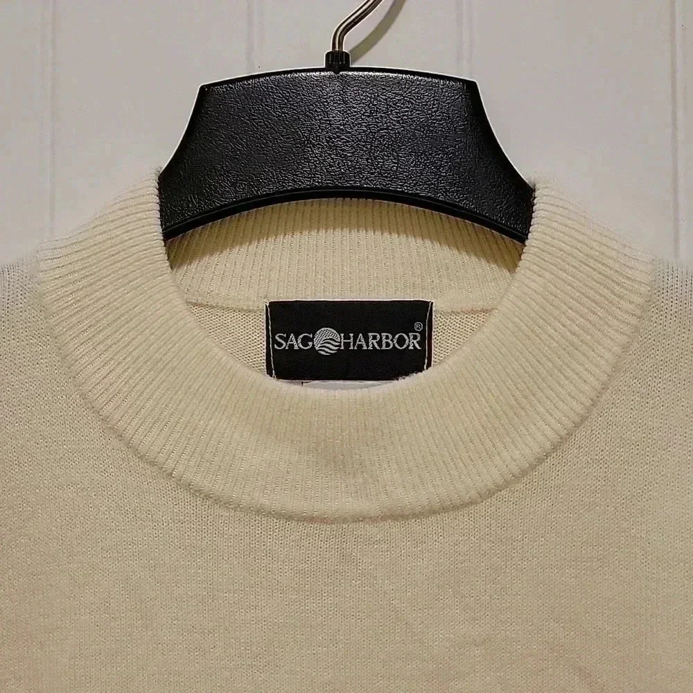 Sag Harbor Lightweight Cream Sweater Size Large - Picture 2 of 6